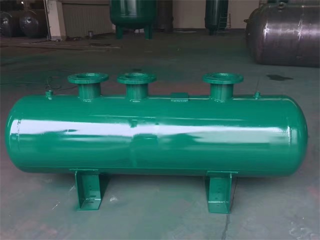 1679991473376569.jpeg 濠江濠江濠江蒸汽分气缸1.jpeg